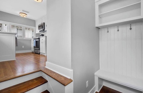 Hillcrest Apartment | Charming Luxury Retreat in Little Rock