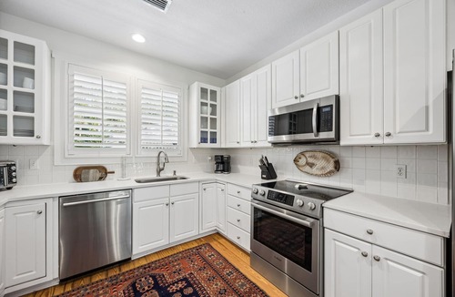 Fernandina Beach House | Charming Nantucket Style Retreat | Community Pool | Lagoon Dock | Easy Walk to Beach