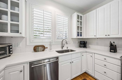 Fernandina Beach House | Charming Nantucket Style Retreat | Community Pool | Lagoon Dock | Easy Walk to Beach