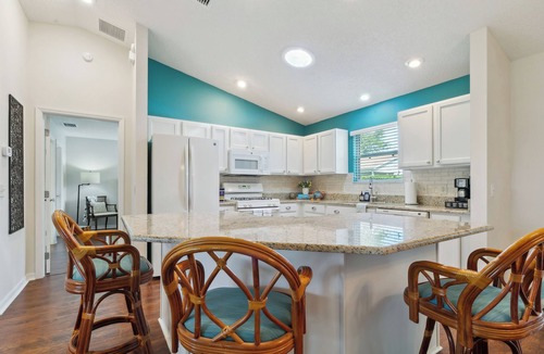Lynnhaven House | Charming Villages Home w/Lanai & Golf Cart!