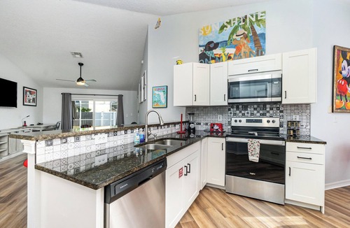 Woodridge House | Charming & Warm W/Pool & Games Room