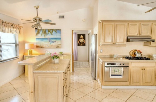 Fort Myers Shores House | Charming waterfront vacation home with sea access!
