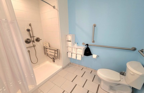 Clearwater Beach Hotel | ChartHouse Clearwater Beach Marina Hotel