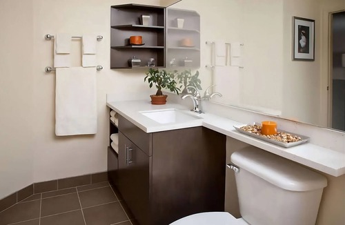 Ashley Oaks Hotel | Check out East Tennessee History Center! 3 Family-friendly Units W/Kitchens!