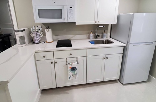River Park House | Cheerful 4 bedroom residential home