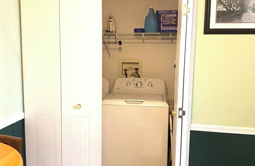 Barefoot Bay House | Cheerful Barefoot Bay vacation rental