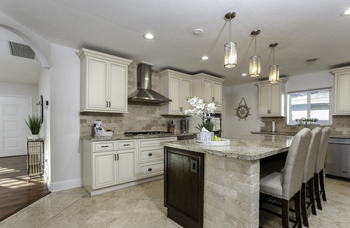 Garden Isles House | Chef's Kitchen Villa in Pompano Beach. Heated Pool and 3D tour available