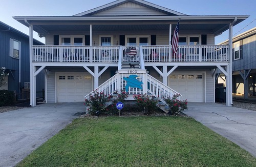 North Myrtle Beach House | Cherry Grove Waterfront Guesthouse, Pet-Friendly, Steps To Beach