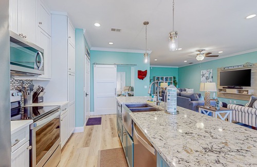 Cypress Lake Condo | Chic Gulf Villa | Pools, Hot Tub, Sports Courts, Fishing Pier | Mins to Beach