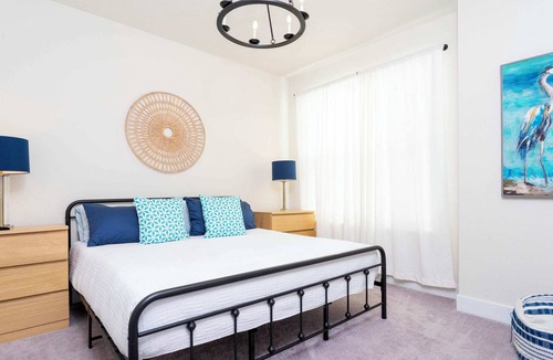 Four Corners House | Chic Modern 4BR Home with Private Pool