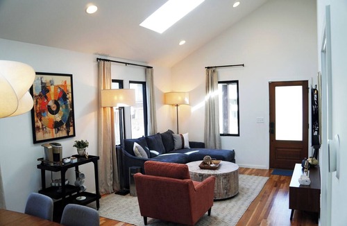 Germantown House | Chic Music City Retreat & Studio