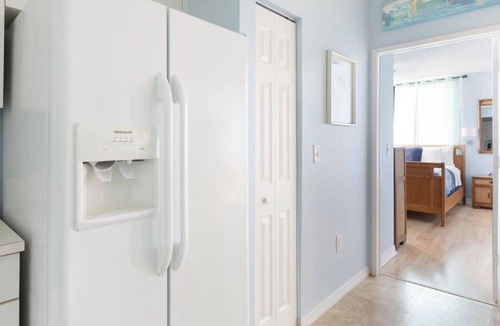 Downtown West Palm Beach Condo | CityPlace (pool, beach). Ask abt DISCOUNTS