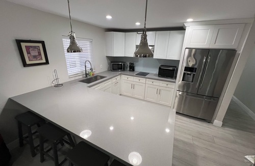 Plantation Tropical Park Apartment | Clean, comfortable, & centrally located 1/1