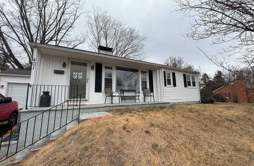 Waynesboro House | Close to everything! Wintergreen Resort, Skyline Drive, Nelson 151 and more!