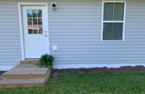 Tallahassee House | Close to Tallahassee, Wakulla Springs, St. Marks Wildlife Refuge & bike trail.