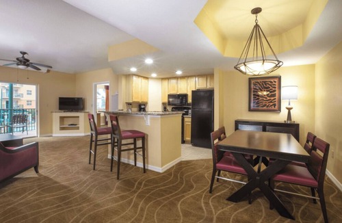 Survey Creek Condo | Club Wyndham Palm-Aire Resort 1br ~ Saturday check-in