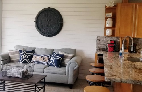 Tavernier Condo | Coastal comfort in Ocean Pointe Suites.
