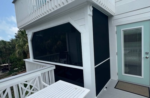 Jose's Hideaway House | Coconut Castaway-Ocean Views, Golf Cart, Club Pool, Walk to Beach