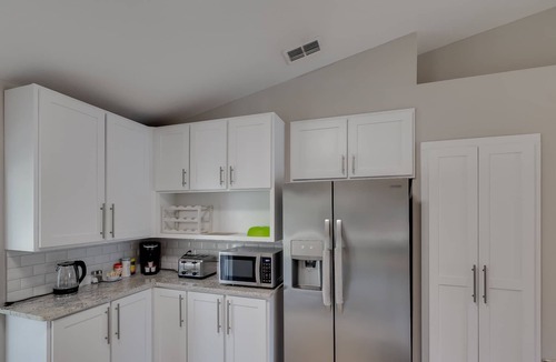 DeLand House | Come enjoy our newly renovated vacation home, located in DeLand, Florida