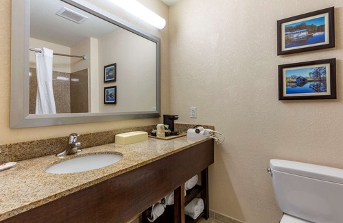Smithfield Hotel | Comfort Inn Smithfield near I-95