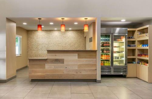 Franklin Hotel | Comfort Inn & Suites Nashville Franklin Cool Springs