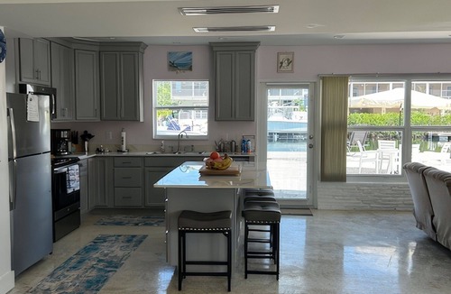 Venetian Shores House | Comfortable, spacious 3-bedroom, 2-bath-1 level home -dock on canal, Islamorada