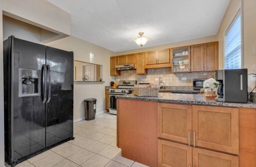Stone Mountain House | Comfy 3 Bedroom Home Minutes from Stone Mountain!