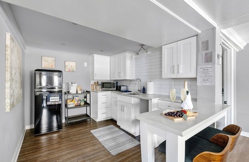 Downtown Charleston House | Comfy, Cozy, Captivating | Park View
