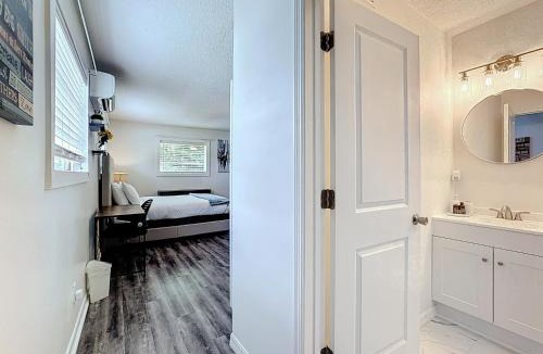 Apopka Apartment | Comfy Studio Farm Stay
