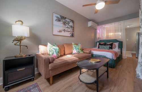 Tampa Condo | Condo ∙ 1 bedroom ∙ 2 guests