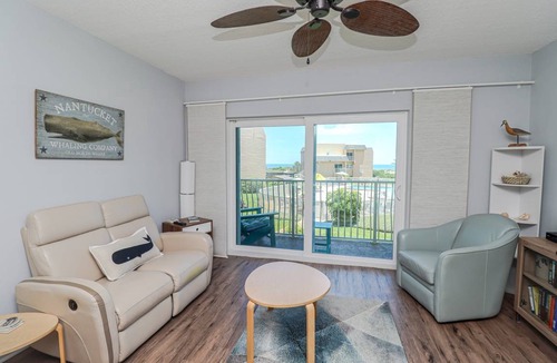 Butler Beach Condo | Condo ∙ 2 bedrooms ∙ 4 guests