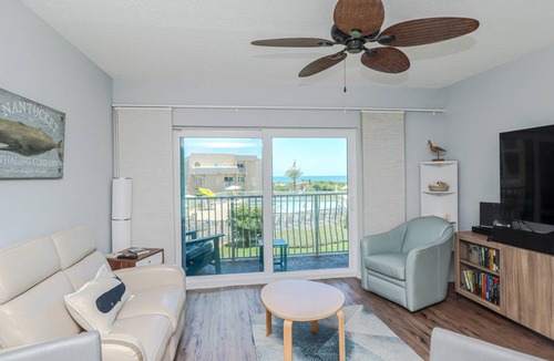 Butler Beach Condo | Condo ∙ 2 bedrooms ∙ 4 guests