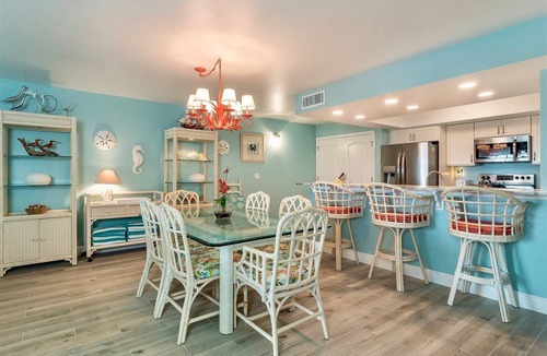 Sanibel Condo | Condo ∙ 3 bedrooms ∙ 6 guests