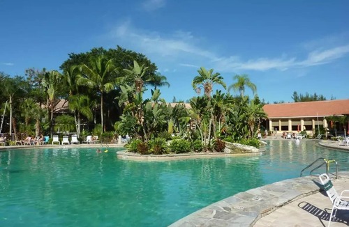 Naples Condo | Condo Cascades with Lake View ! Great Community Pool !