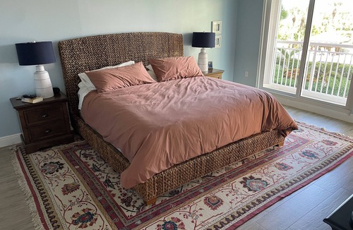 Fort Pierce Shores Condo | Condo overlooking ocean with private beach, 3 bed, 2.5 bath and 1 car garage.