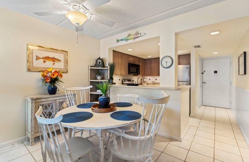 St. Augustine Beach Condo | Condo ∙ 2 bedrooms ∙ 5 guests