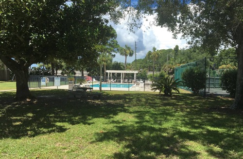Panacea Condo | CONDO Water front, bay breeze, fishing paradise and family friendly 2 bedroom