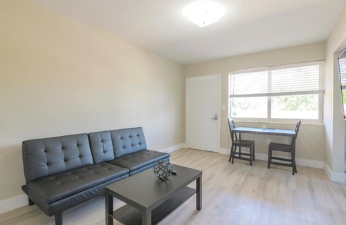 Midtown Apartment | Contemporary 2BR Apartment in Midtown-Wynwood
