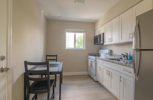 Midtown Apartment | Contemporary 2BR Apartment in Midtown-Wynwood
