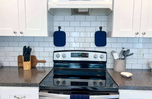 Dade City Condo | 🏡 Contemporary 3 Bedroom Home | Dade City, FL