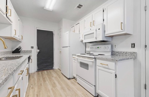 Griffin Heights House | Contemporary and Lux Townhome - 5 mins to FSU