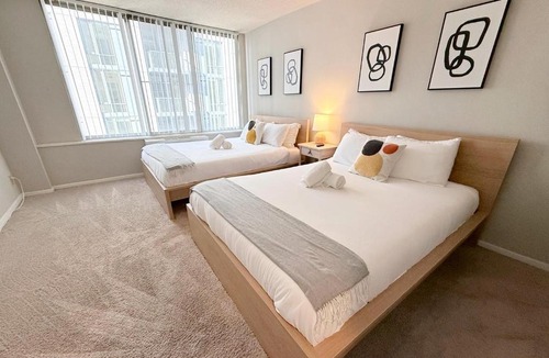 Crystal City Apartment | Contemporary Apt Near DC Gym, Metro & More!
