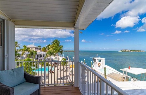 Marathon House | Copacabana, Overlooking the Gulf!