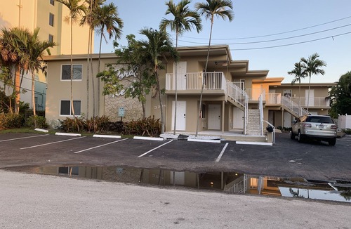 Pompano Beach Apartment | Coral Reef Flats #4