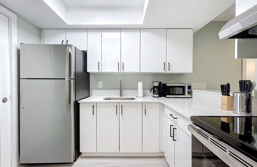 Lauderdale Harbours Apartment | Cordova Arms on the River by Rocketstay