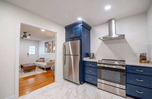 Tallahassee House | Cottage @ Midtown - Central Location! (2)