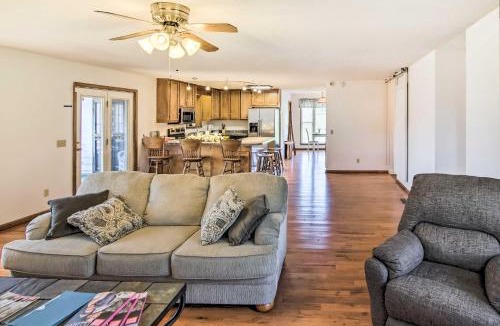 Watertown House | Country Home w/Fire Pit: 40 Mi to Nashville!