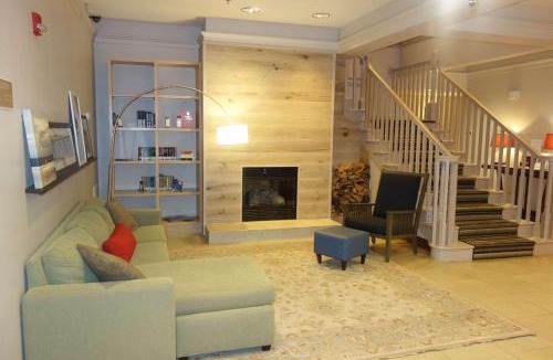 Helen Hotel | Country Inn & Suites by Radisson, Helen, GA