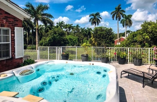 Southwest Ranches House | Country State Colonial House in Equestrian Community