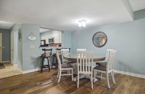 Hilton Head Island Villa | Courtside 115 - Forest Beach 1st Floor Flat- Updated!